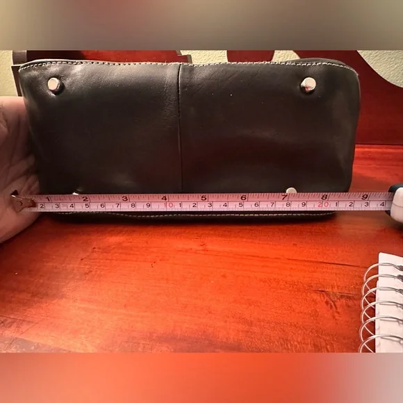 Perlina Black Small Leather Handbag - Picture 4 of 9